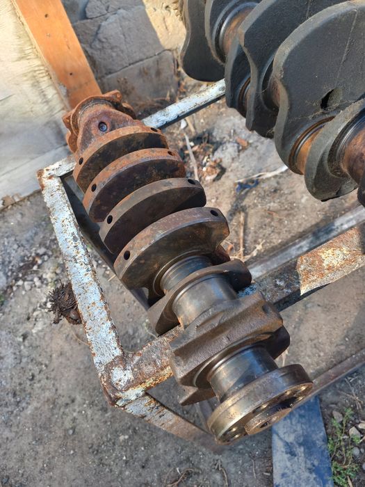 На газ 21.Продам коленвал