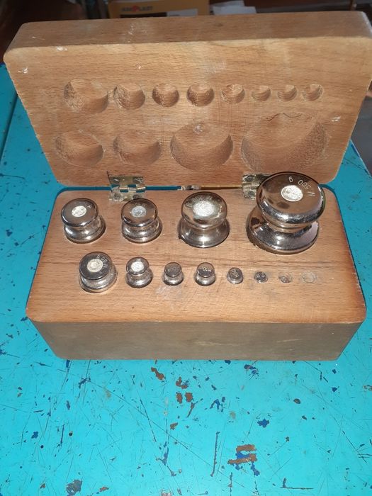 Etalon trusă  cu greutăți ptr.cântar