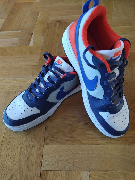 Маратонки Nike 39