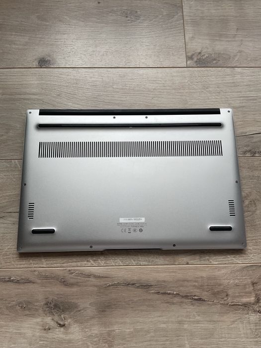 Laptop huawei d14 ryzen 5 3500U 8 gb ram 512gb ssd URGENT!!
