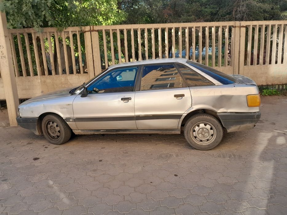 продаю ауди 80 б3