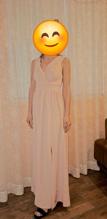 Дамска официална/ бална рокля в отлично състояние в розово