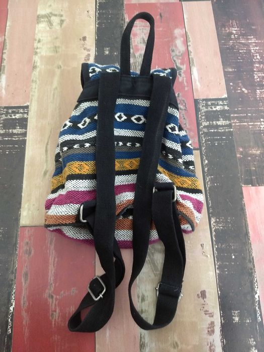 Раница с преден джоб