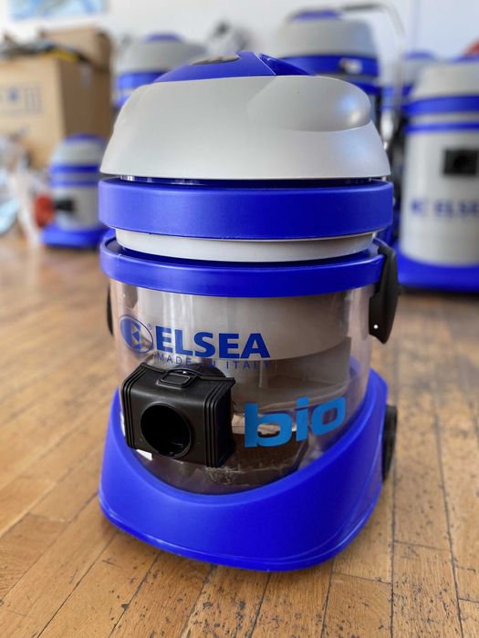 Aspirator Profesional Praf - Lichide 1200 W cu Filtraj prin Apa