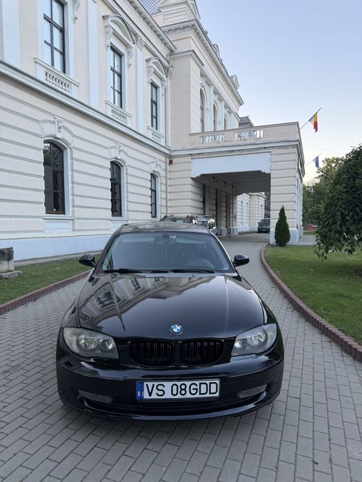 BMW  118d an 2009