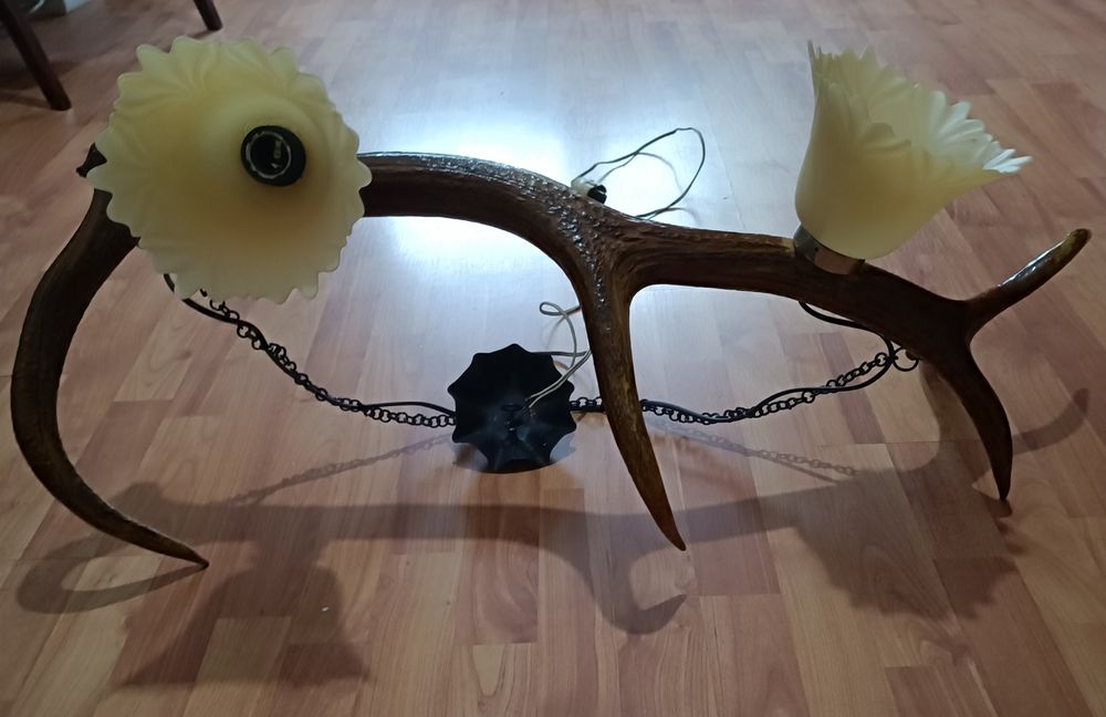 Candelabru  din coarne de cerb