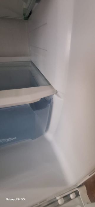 Продам холодильник Атлант