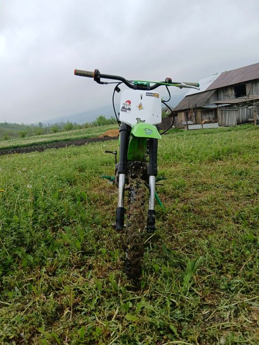 Vând cross,motor ultra 125cc.
