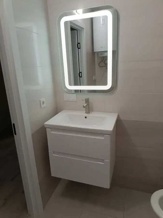 Дава се под наем Двустаен апартамент в София, Зона Б-18 - 55 кв.м за 407.49 € - Снимка #1