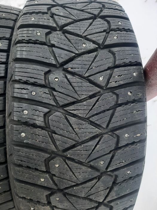 Продам шины 225/55/17 гудиэр