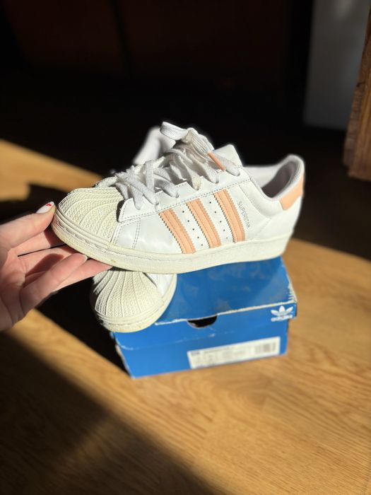 adidasi Superstar