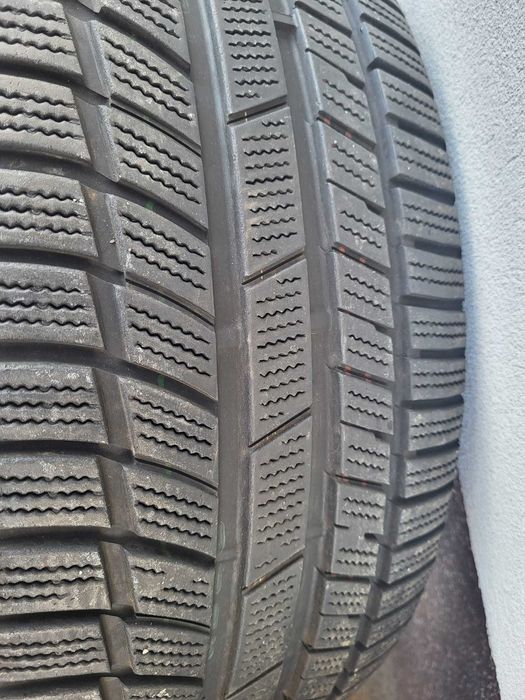 jante cu cauciucuri iarna pentru Audi