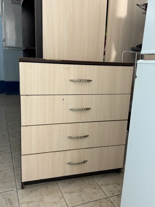 Продам в комод с 4 ящиками.