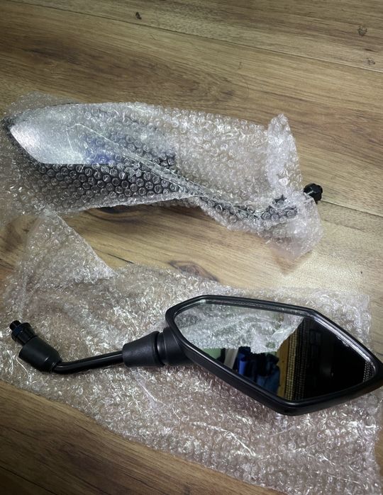 Странични огледала за скутер,мотор и са 10 мм