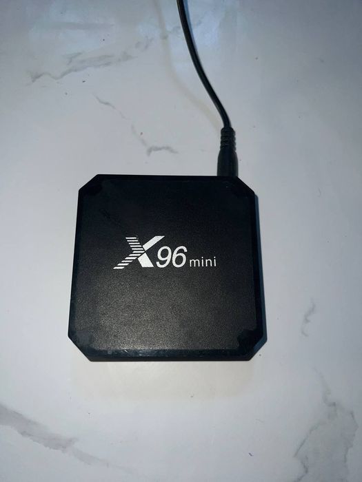 Smart tv satiladi jag'dayi zor