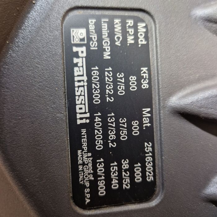 Vând pompă presiune Uraca KD716-G perfectă pentru vidanje / hidrocuraț