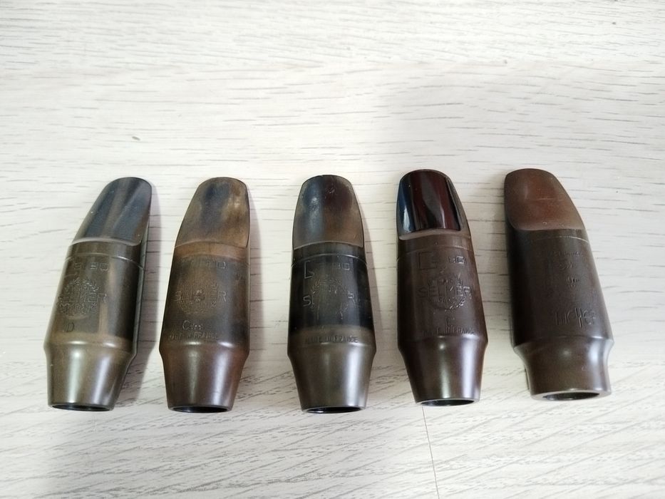 Mustiuce pentru sopran Selmer, Meyer