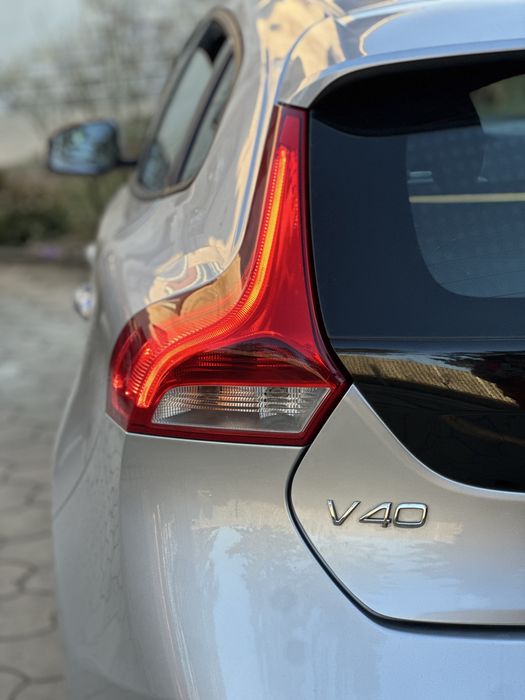 Volvo V40 * 2.0 D * Euro 6