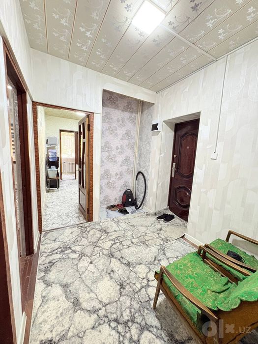 Sharqdan 2 xonali kvartira sotiladi 49900$