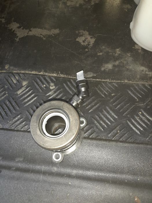 Vând rument de presiune + apărători pentru discuri spate