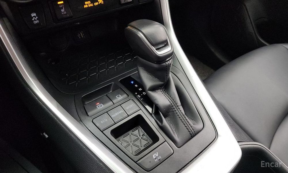 Toyota Rav4. Авто из Кореи в Узбекистан под ключ