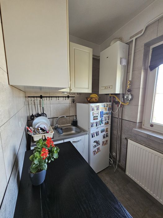 Garsoniera de vanzare,Rovine