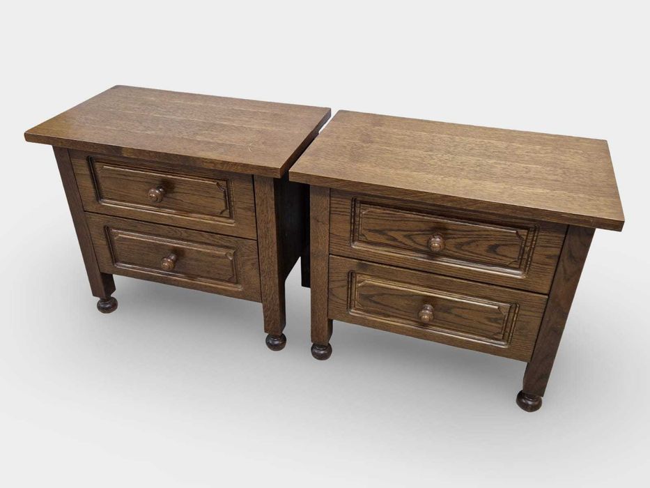 Масивна дъбова спалня в комплект с два броя нощни шкафчета