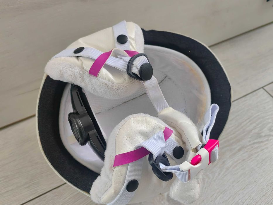 Дамска ски сноуборд каска S размер