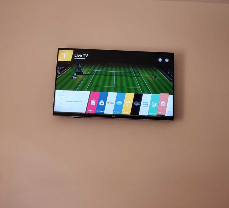 Tv LG Smart 120 cm