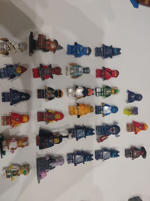 Лего минифигурки