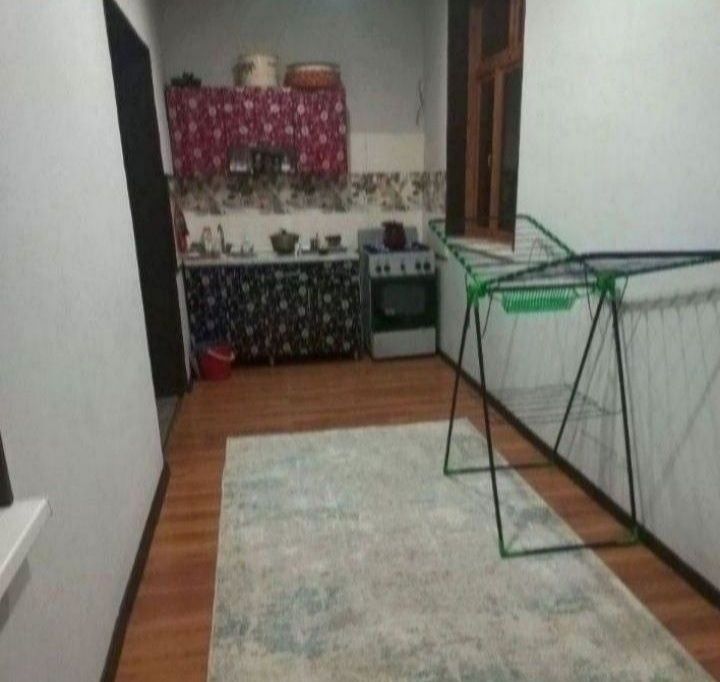 Срочно продам квартиру Юнусобад 17 кв 4/1/5