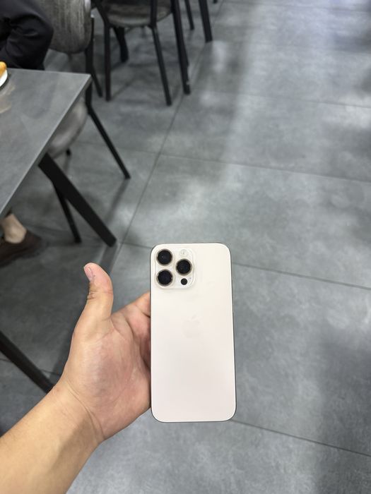 iphone 16pro max 512gb 98%radnoy