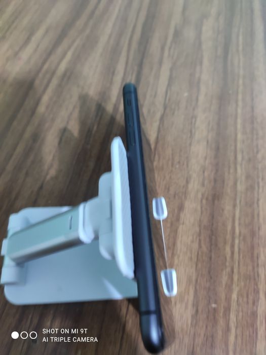 Продам айфон 11 идеал