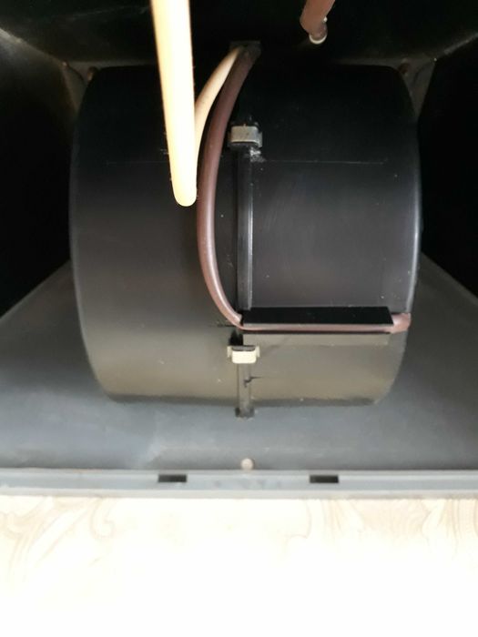 Продам вытяжку Bosch