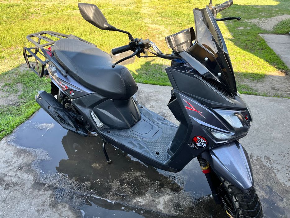 Продам скутер Samurai x-7