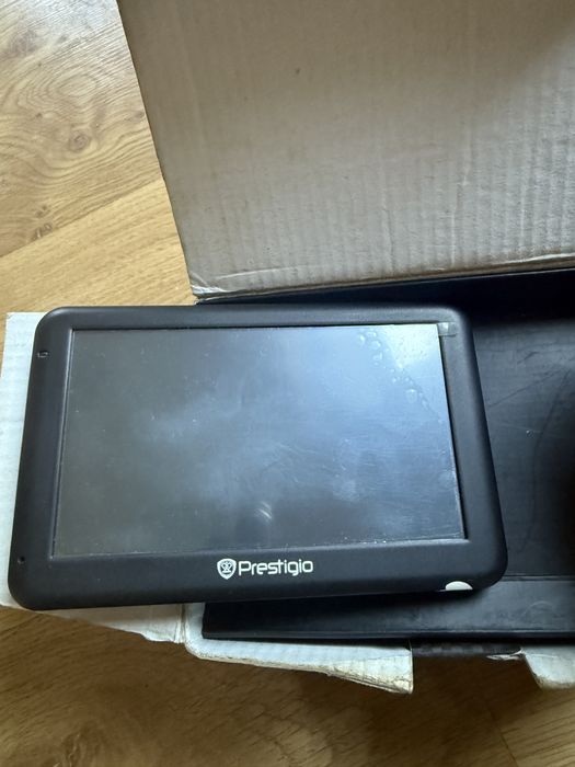 GPS навигация Prestigio 5050
