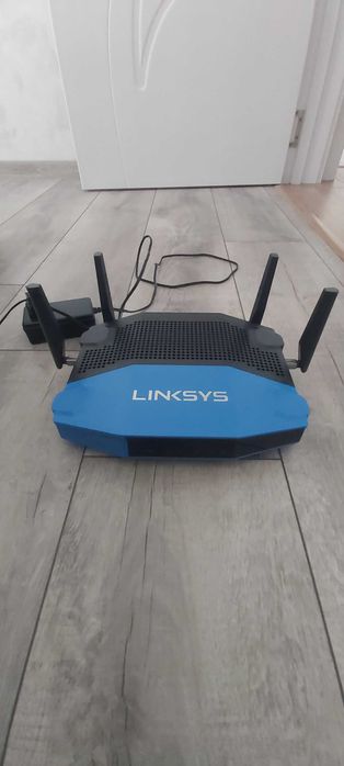 Гигабитов рутер Linksys WRT1900ACS