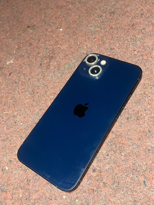 Продаю тринадцатый iPhone