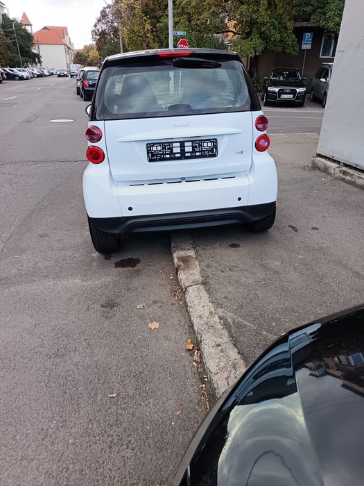 Vând Smart ForTwo
