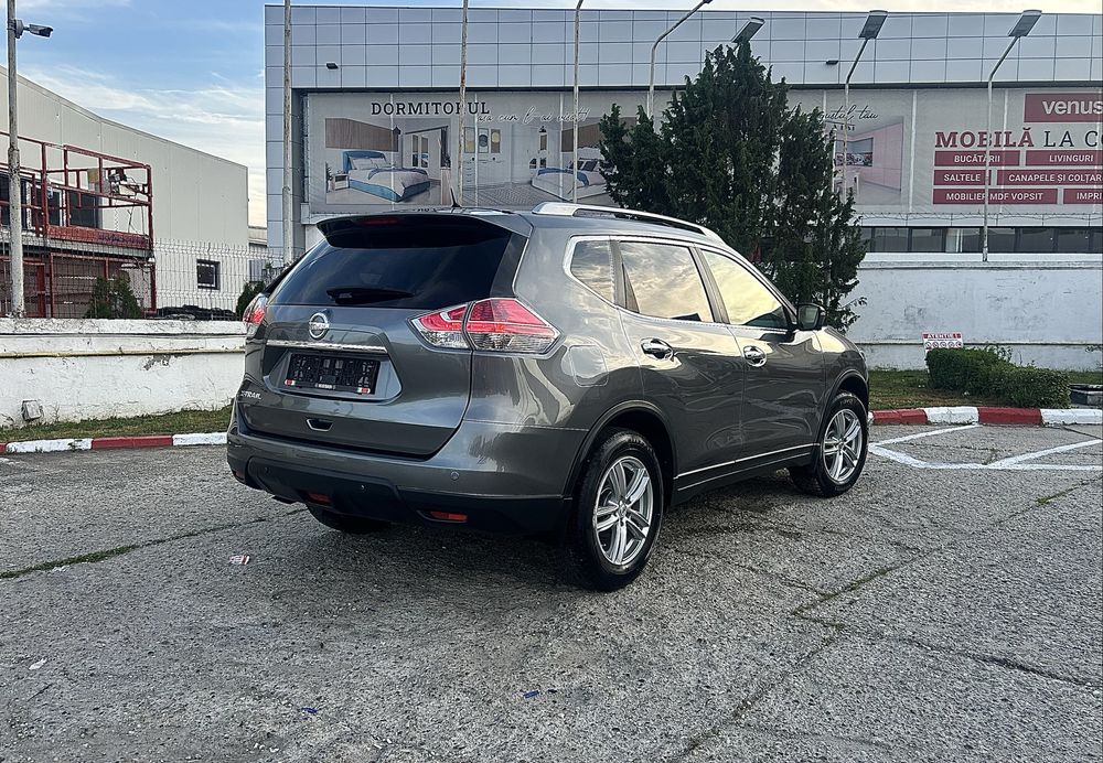 NISSAN X-Trail 2015 — imagine 3