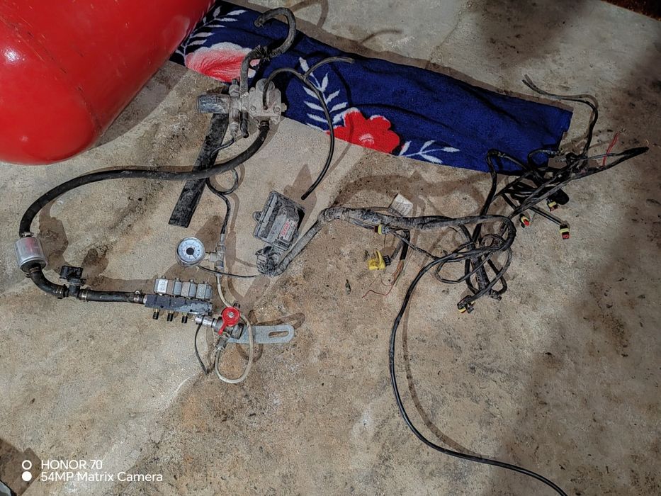 Yevro 4 metan gazbalon sotiladi