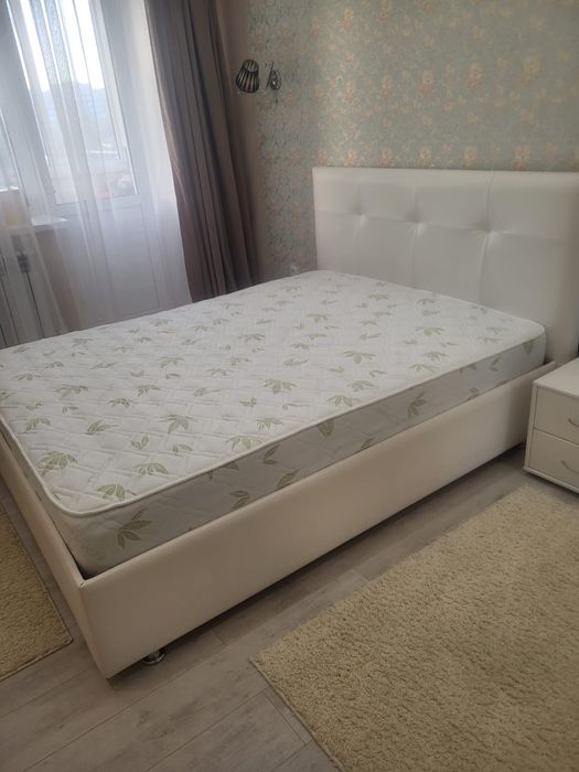 Продам кровать в очень хорошем состоянии