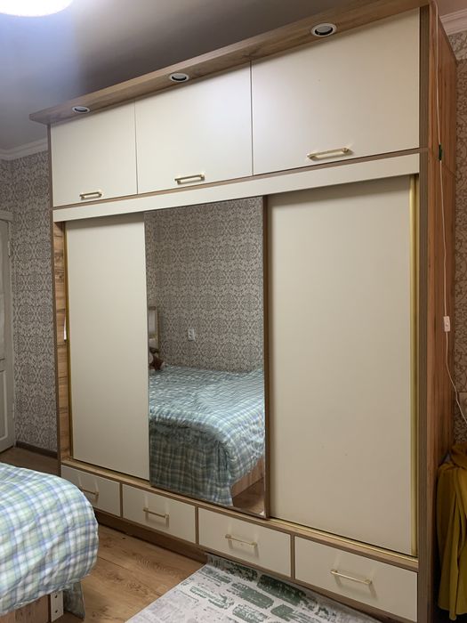 Продается срочно мебель