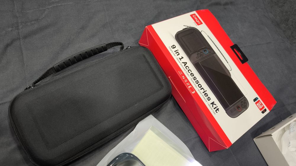 Продам сумку и чехол для Nintendo switch 2