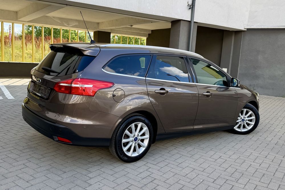 Ford Focus Titanium 02/2016 1.5TCI 120CP