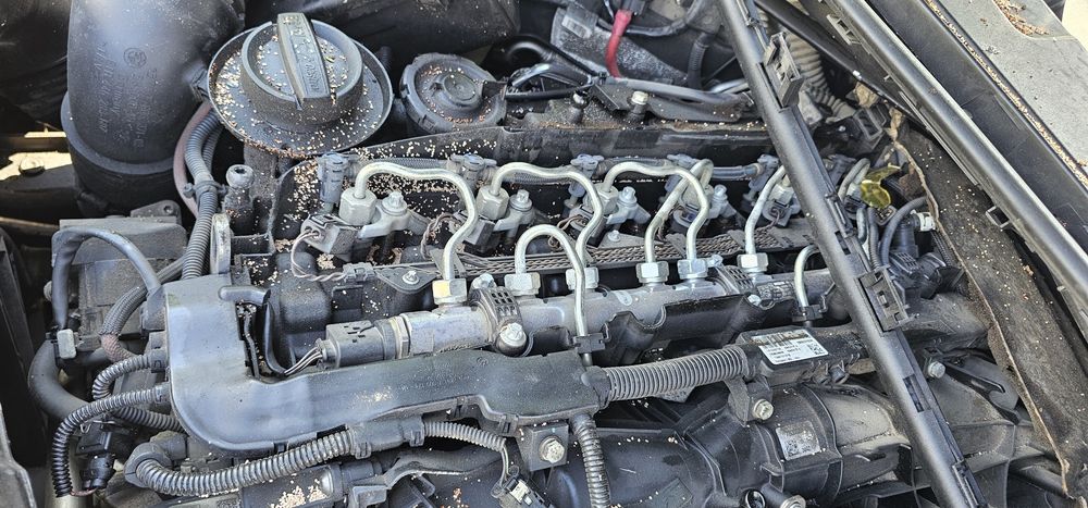 BMW 325D - E90 N57D301 на части