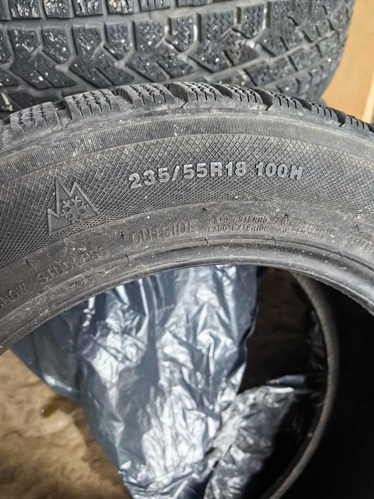 Продавам зимни гуми 40лв-бр.