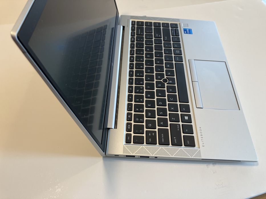HP EliteBook 840 G8 14", Core i5 11th Gen, 16 GB RAM, 256 GB