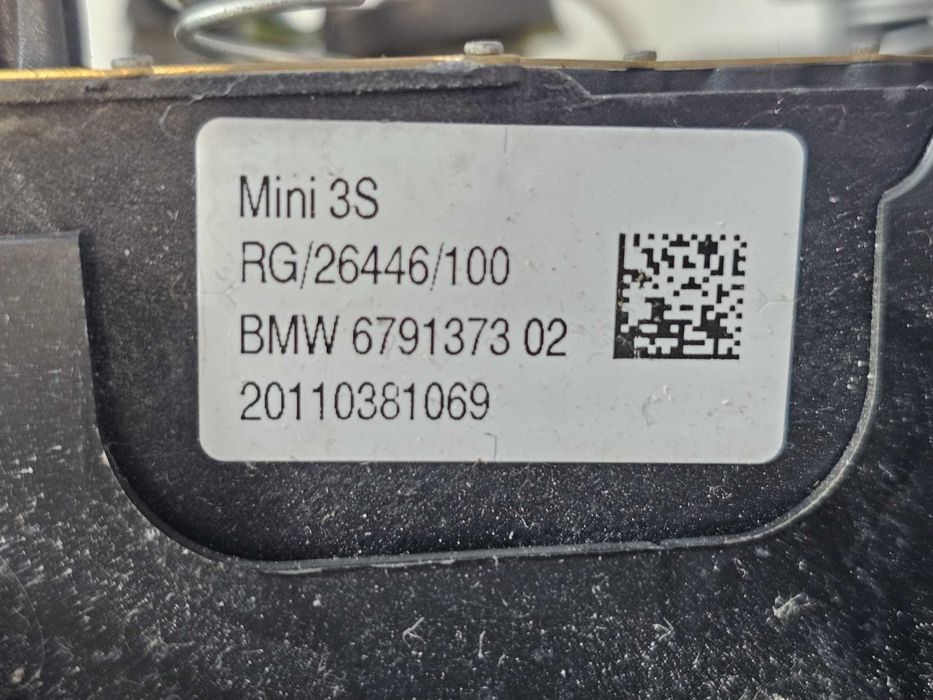 Airbag volan Mini One / Cooper / Coupe R56 / R55 / R57 / R58 / R59 / R60 2006-2014 2011 1.6D 82kW Cod OEM: 6791373-02, 32306791372, 6791372 (5F3)