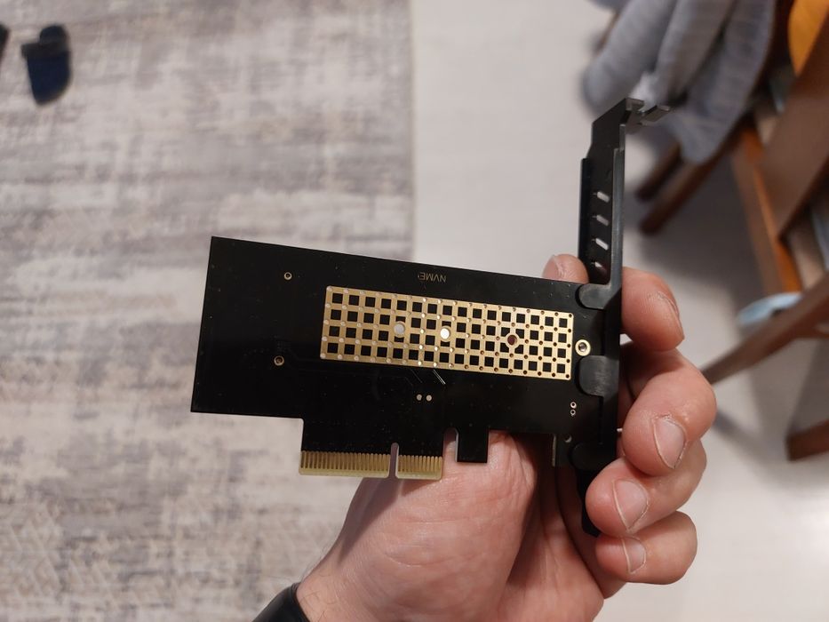 Преходник NVM to PCIe 4.0